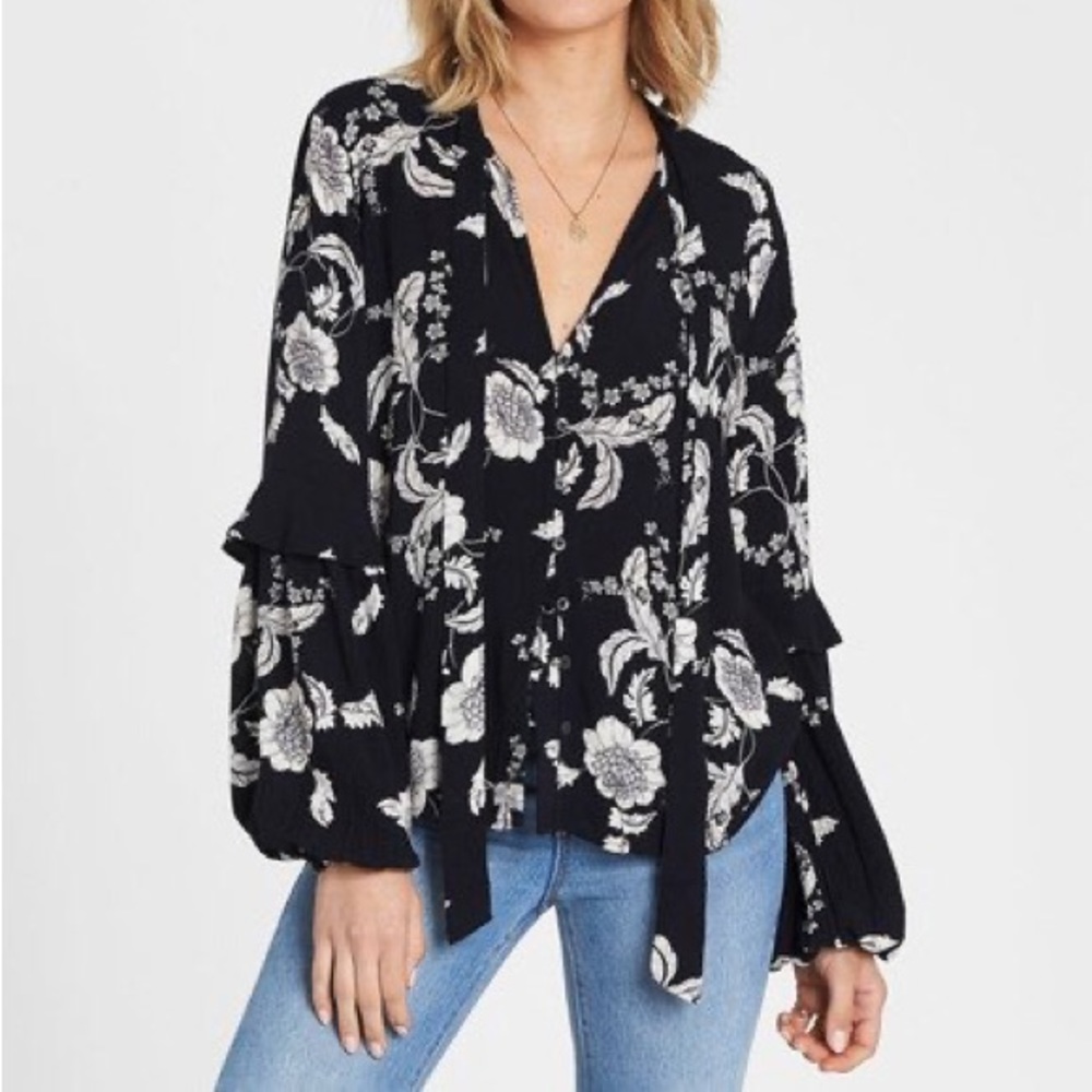 Billabong Birds Eye Floral Print Long Sleeve Top